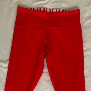 red wunder under pants